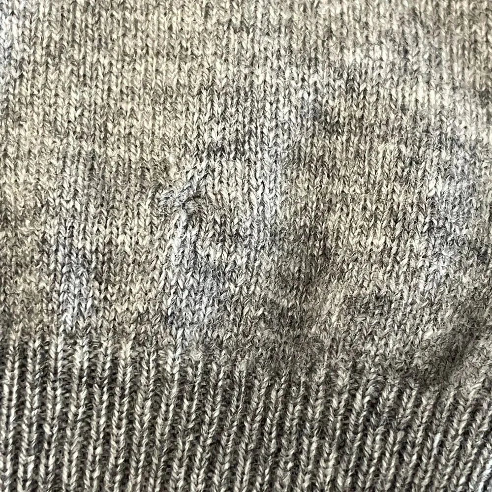 Club Room Men's Sweater Large‎ Light Gray 100% 2 Ply Cashmere V-Neck Long Sleeve
